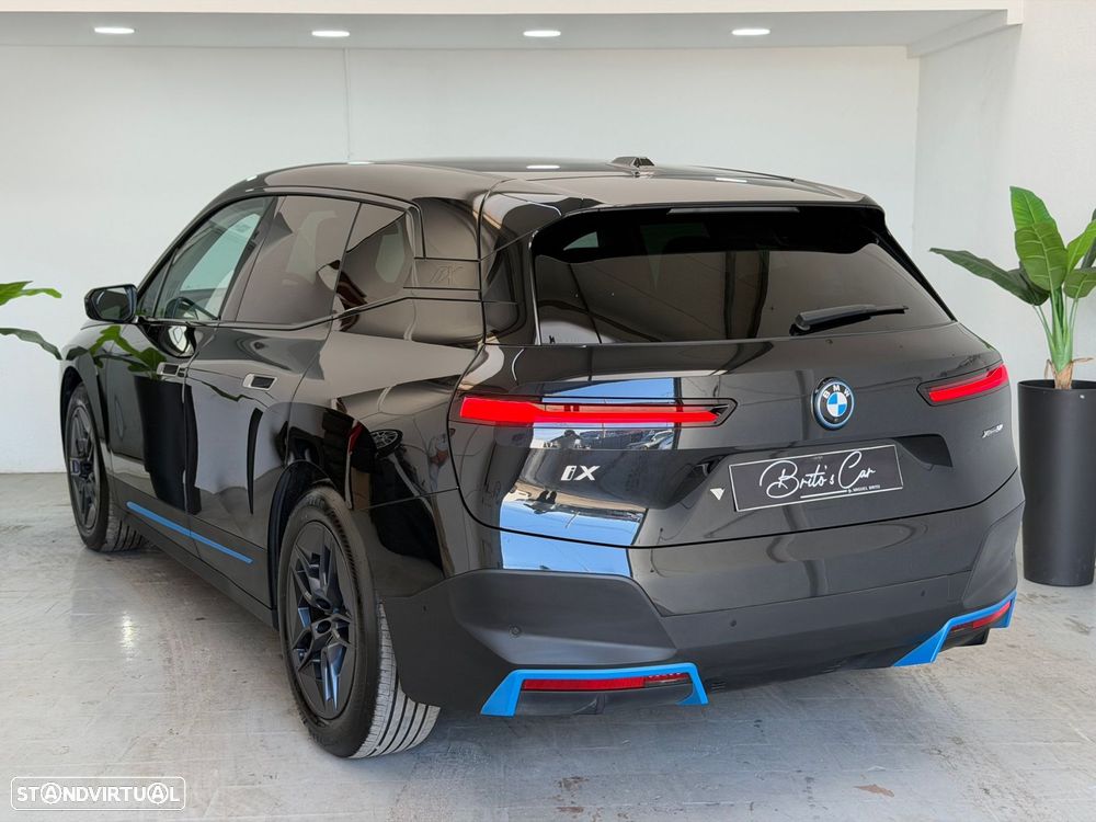 BMW iX xDrive 50 Pack Desportivo - 4