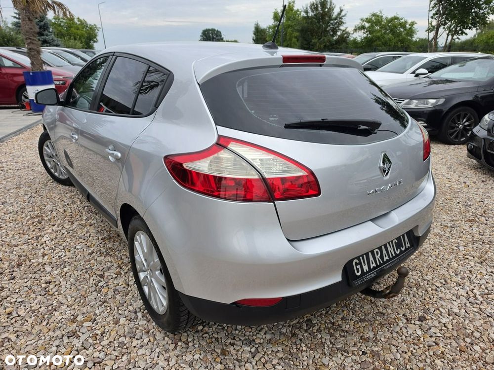 Renault Megane - 11