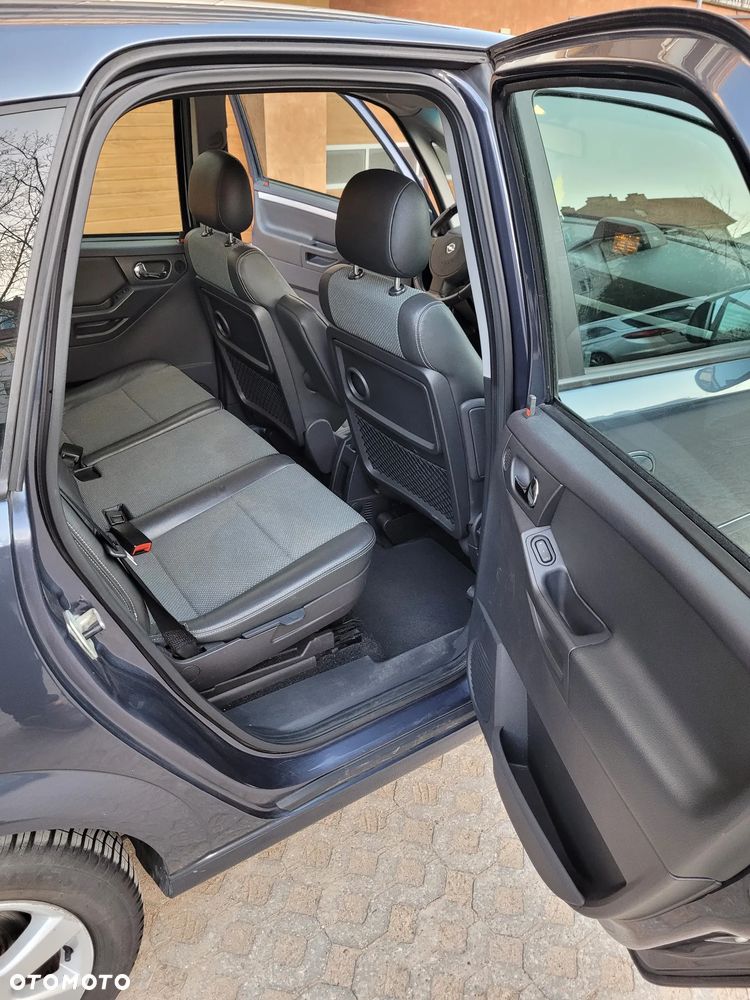 Opel Meriva 1.6 16V Cosmo - 14