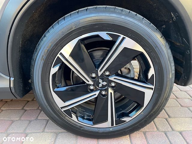 Mitsubishi Eclipse Cross 4WD Intro Edition - 13