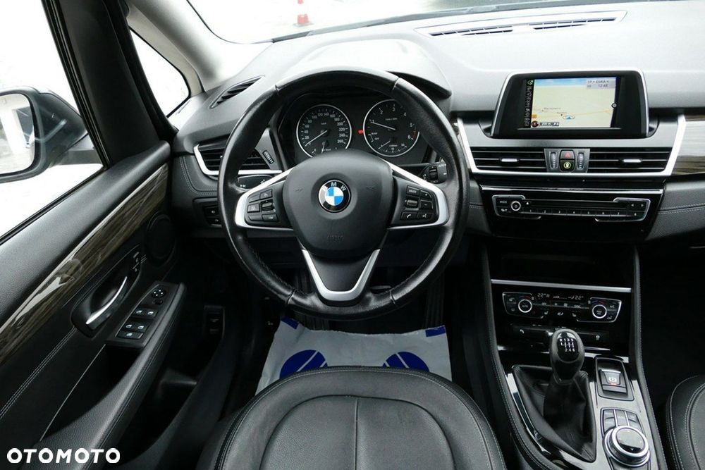 BMW Seria 2 216d Luxury Line - 27