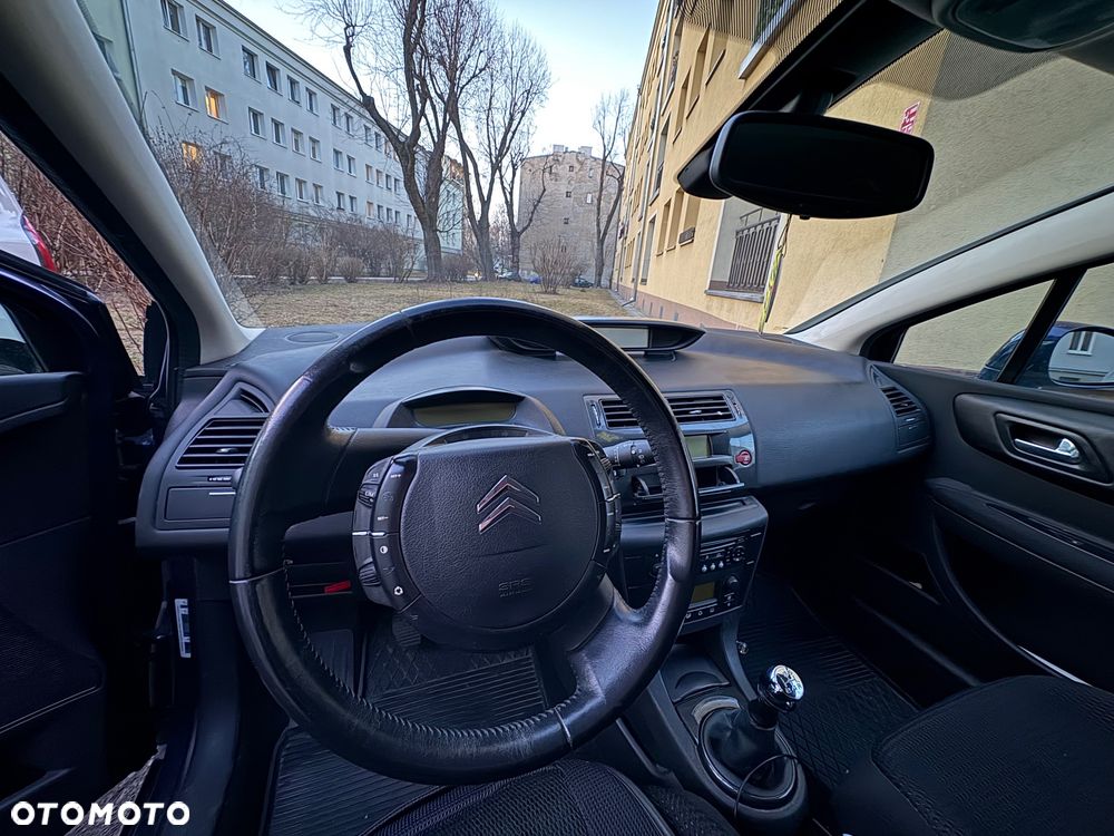 Citroën C4 - 6