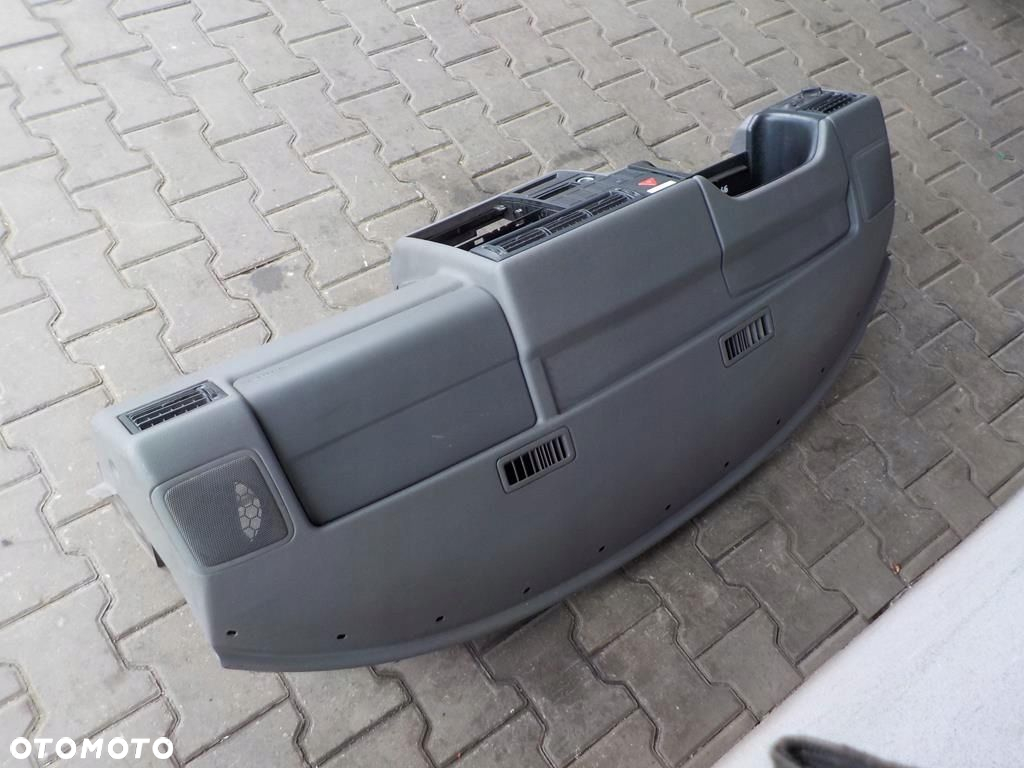 VW T4 99-03 R DESKA KOKPIT KONSOLA - 7