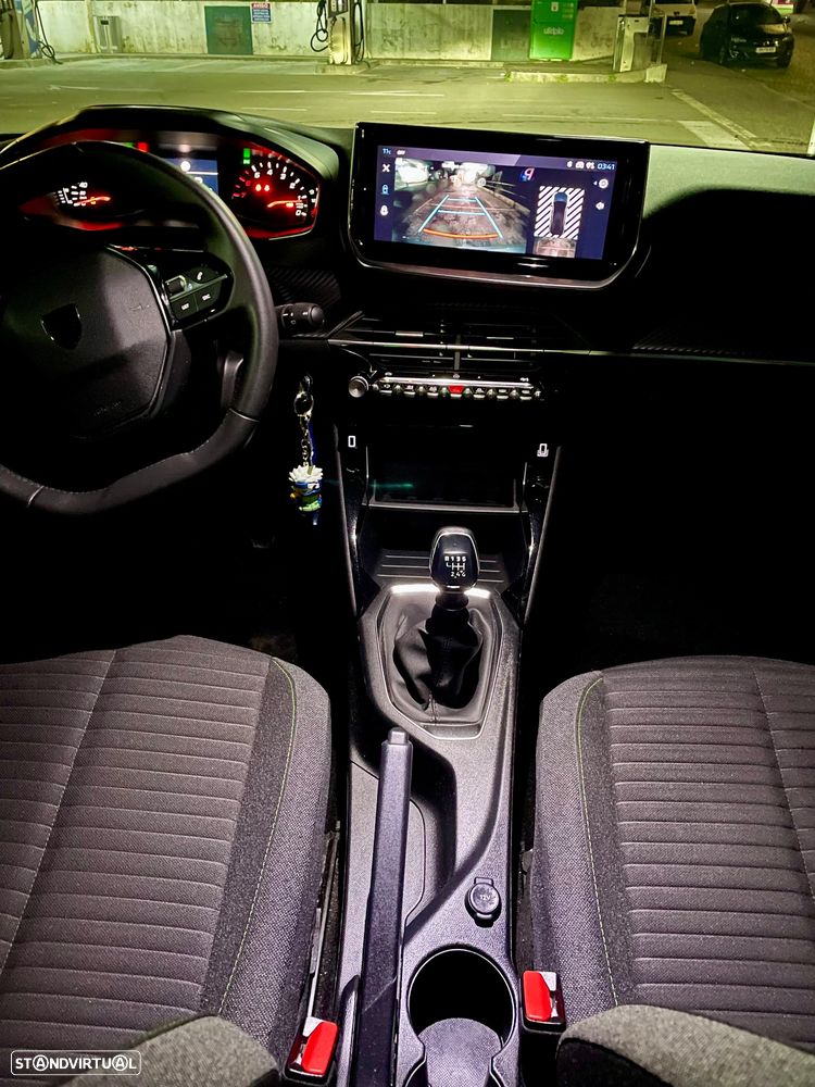 Peugeot 2008 1.2 PureTech Active Pack - 11