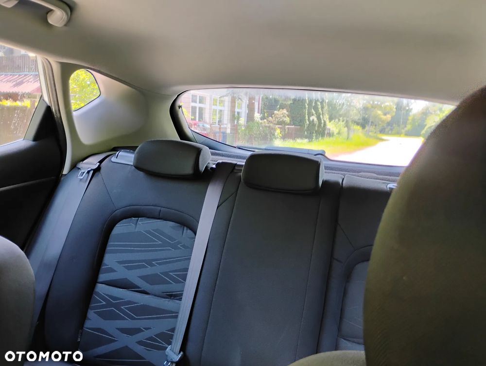 Kia Ceed 1.4 CRDi M - 9