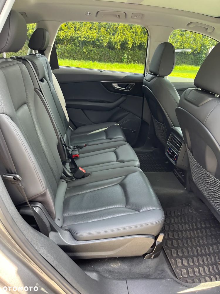 Audi Q7 3.0 TFSI Quattro Tiptronic - 9