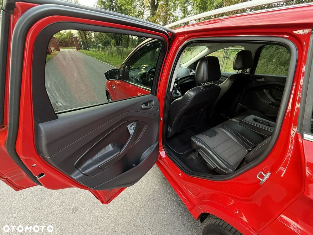 Ford Kuga - 21