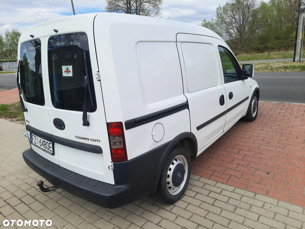 Opel Combo - 3