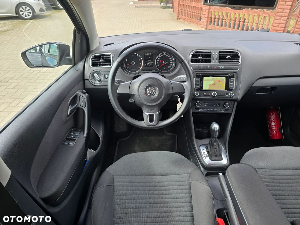 Volkswagen Polo - 7
