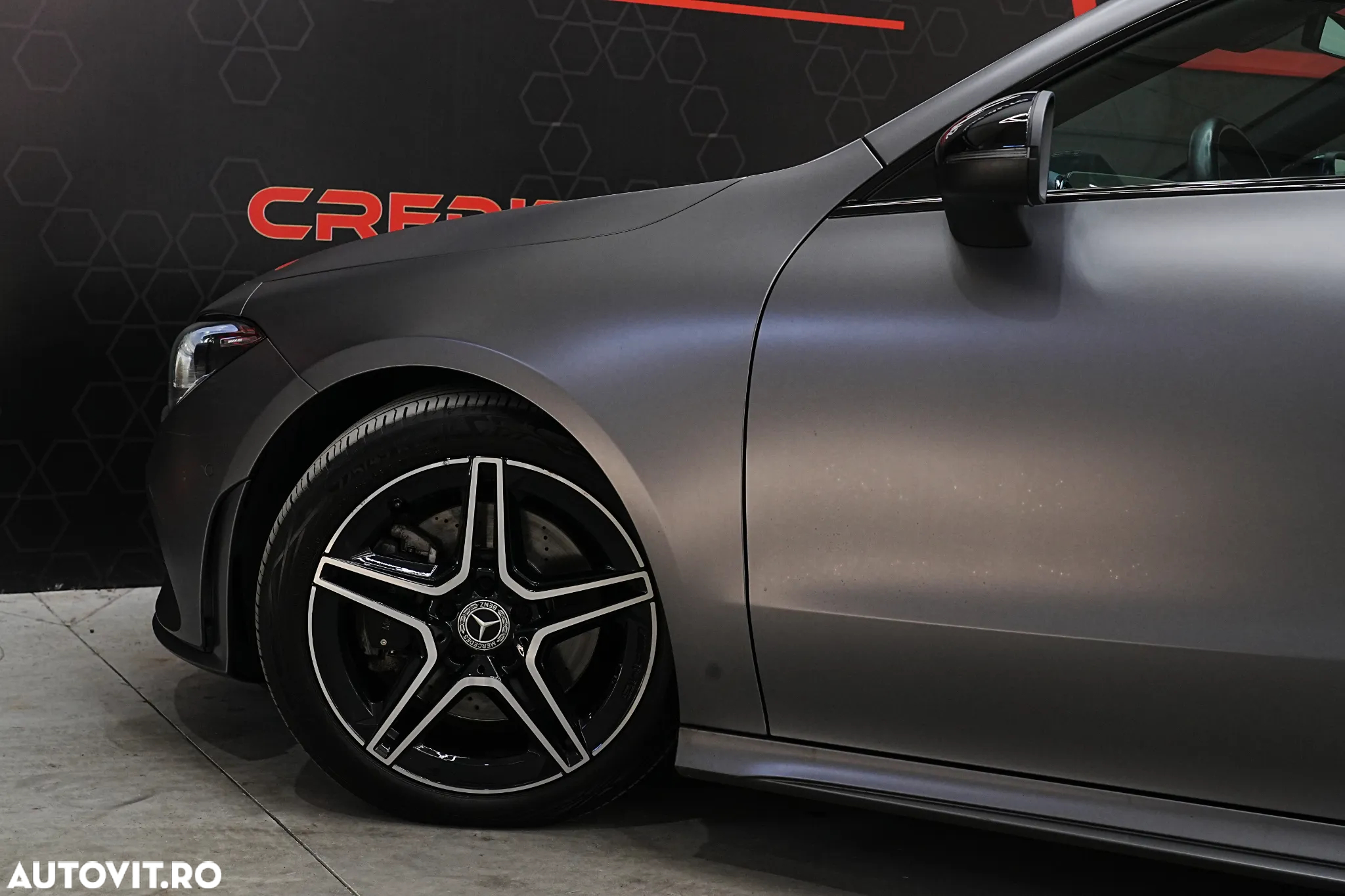 Mercedes-Benz CLA - 31