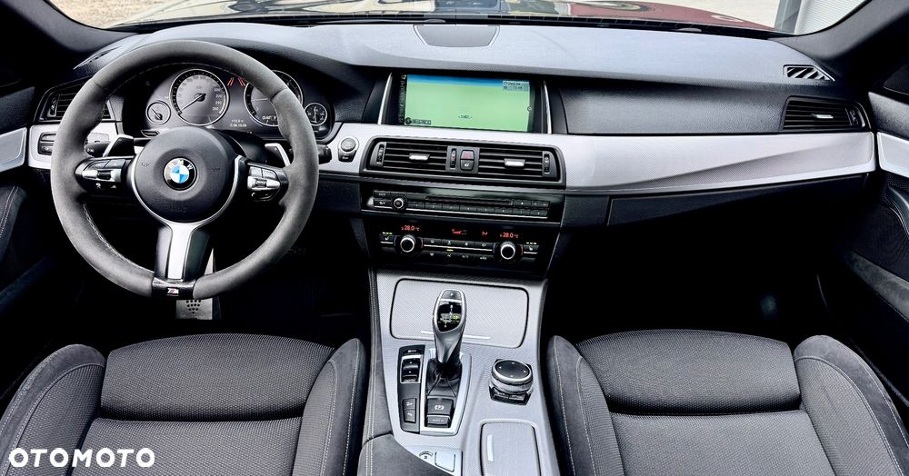 BMW Seria 5 530d xDrive Sport-Aut - 7
