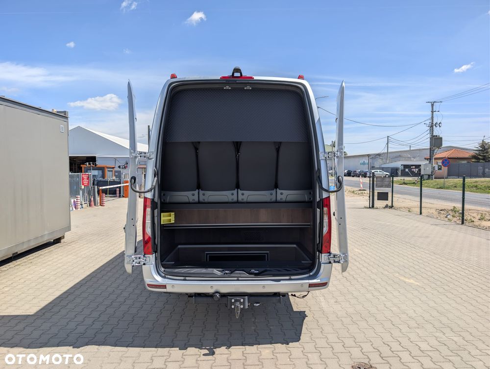 Mercedes-Benz Sprinter 519 - 8