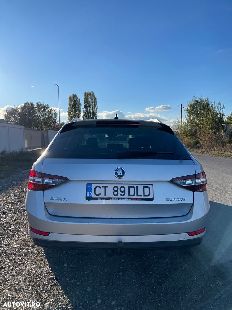 Skoda Superb 1.6 TDI DSG Style - 4