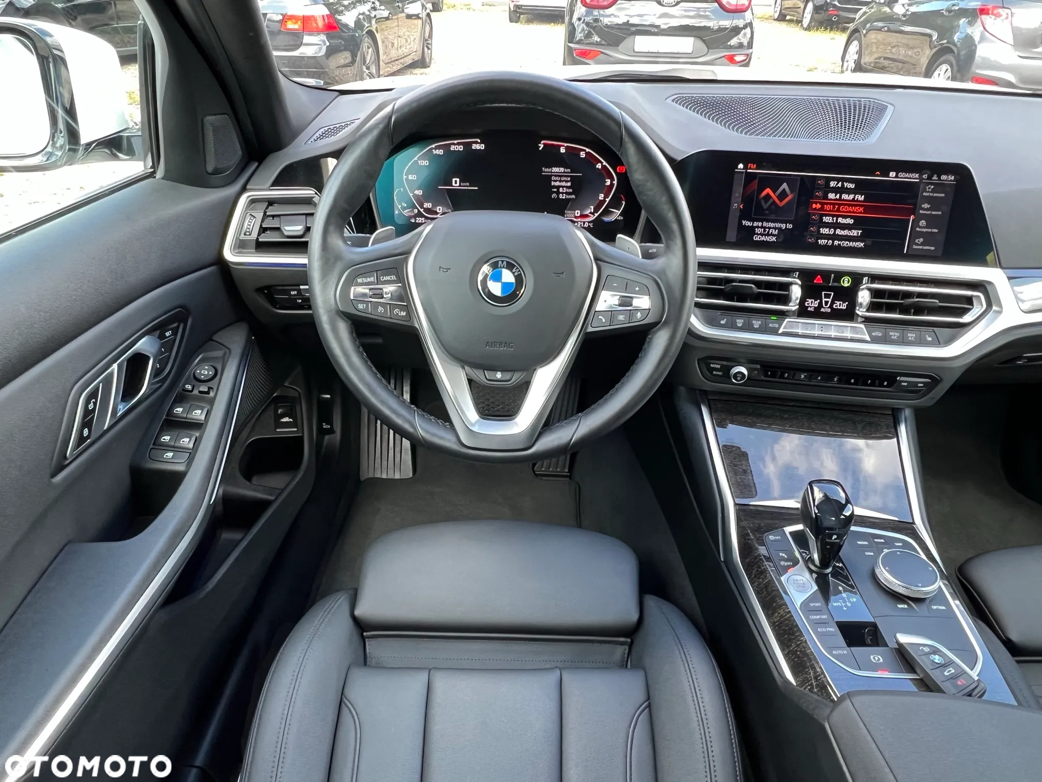 BMW Seria 3 330i Luxury Line sport - 18