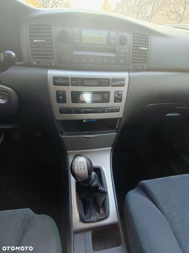 Toyota Corolla 2.0 D-4D Sol - 7