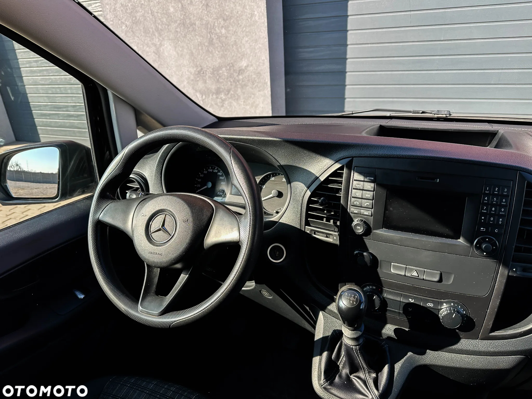 Mercedes-Benz Vito - 32