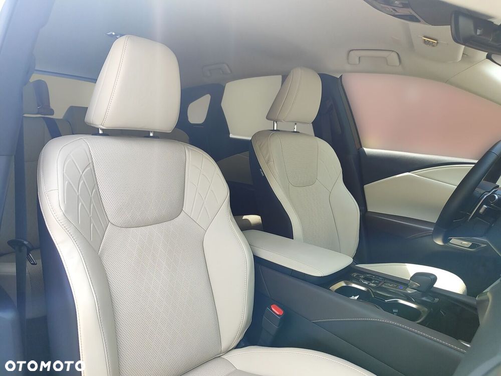 Lexus RX 450h+ F Sport Design - 15