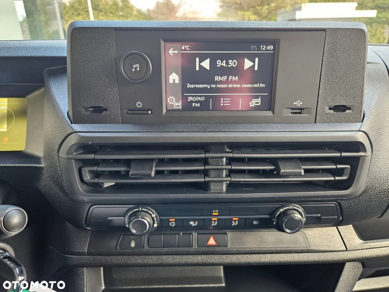 Opel VIVARO FURGON EXTRA LONG BRYGADOWY - 20