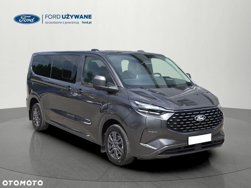 Ford Tourneo Custom - 5