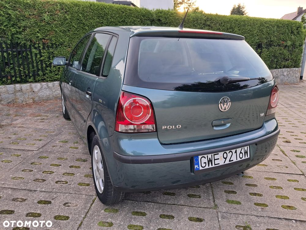 Volkswagen Polo 1.4 16V Comfortline - 5