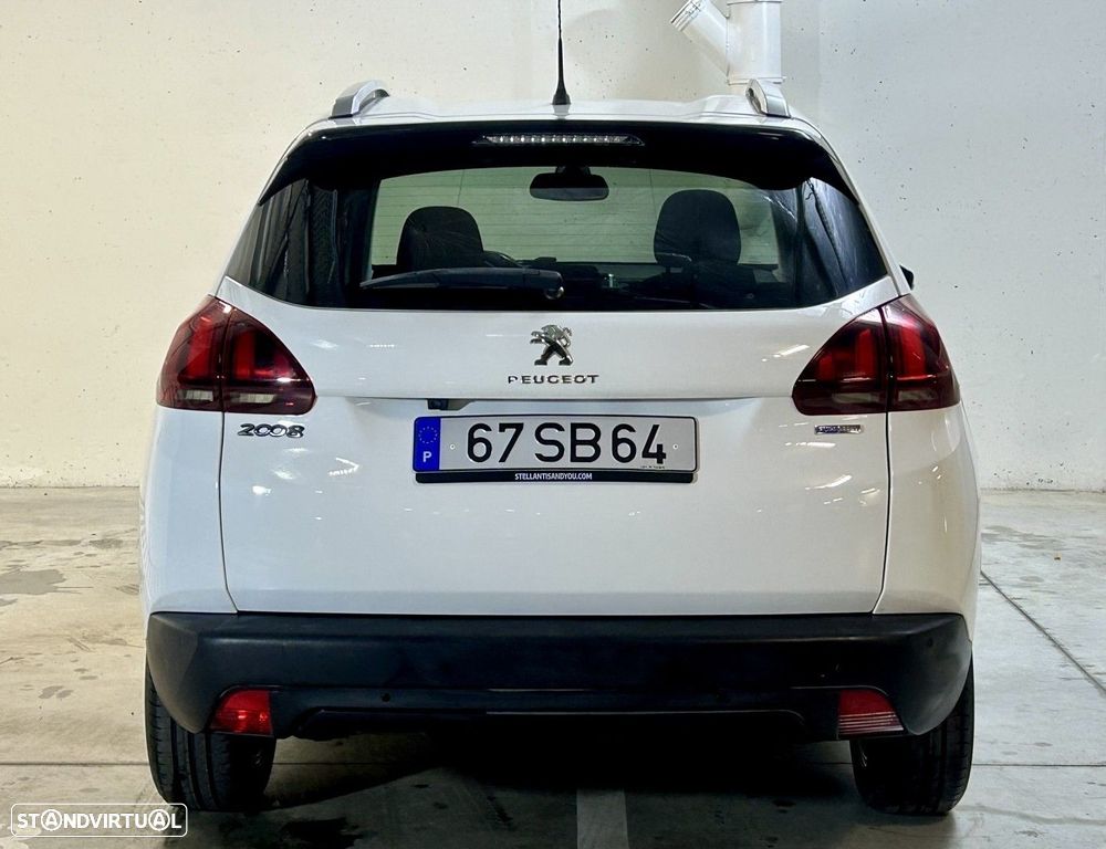 Peugeot 2008 1.2 PureTech Style - 5