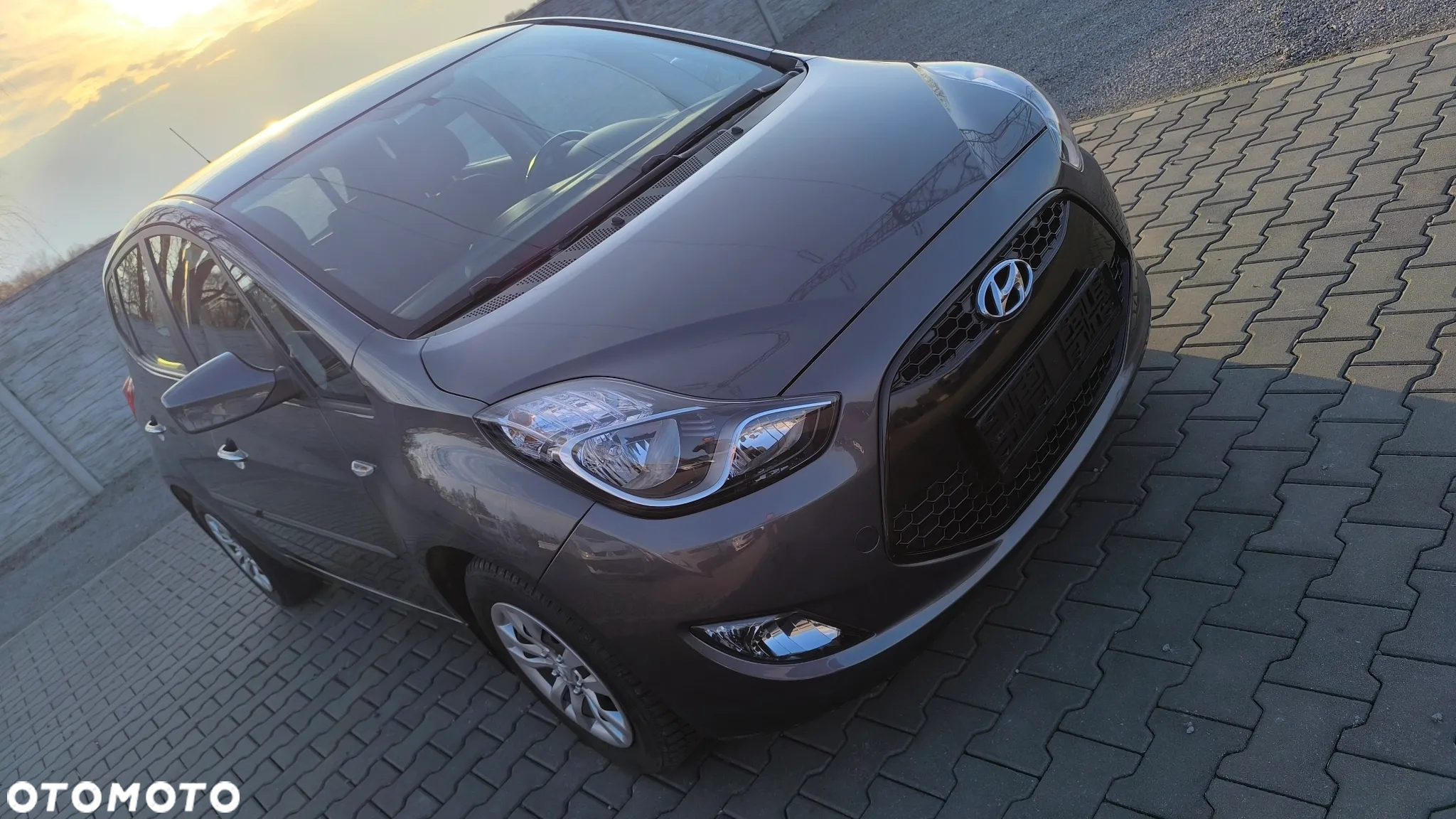 Hyundai ix20 1.4 blue Comfort - 13