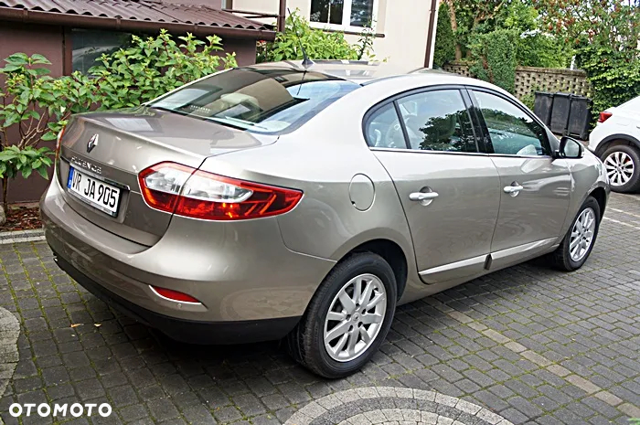 Renault Fluence 1.6 16V Authentique - 11