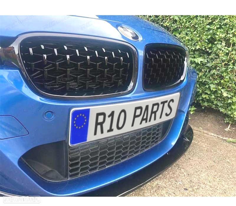 GRELHA BMW F32 F33 F36 13-16 LOOK M4 PRETO DIAMANTE - 2