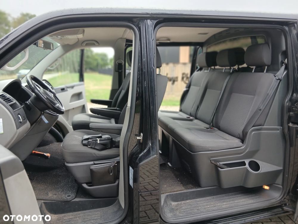 Volkswagen Transporter - 18