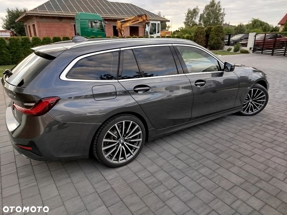 BMW Seria 3 320d MHEV Advantage - 4