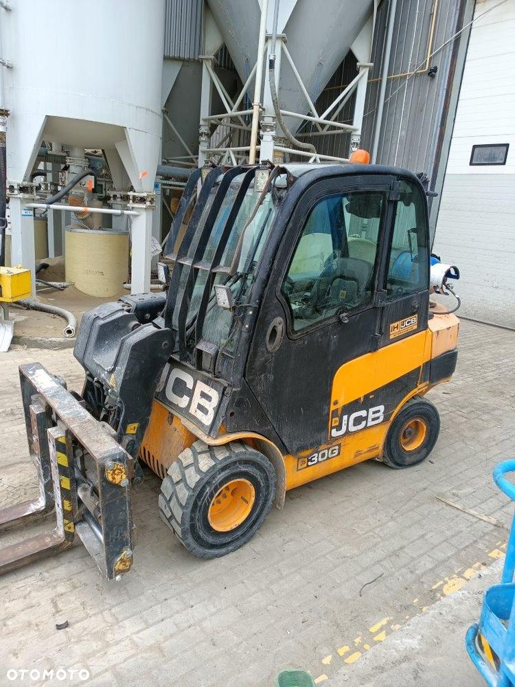 JCB TLT 30 G Teletruk - 12