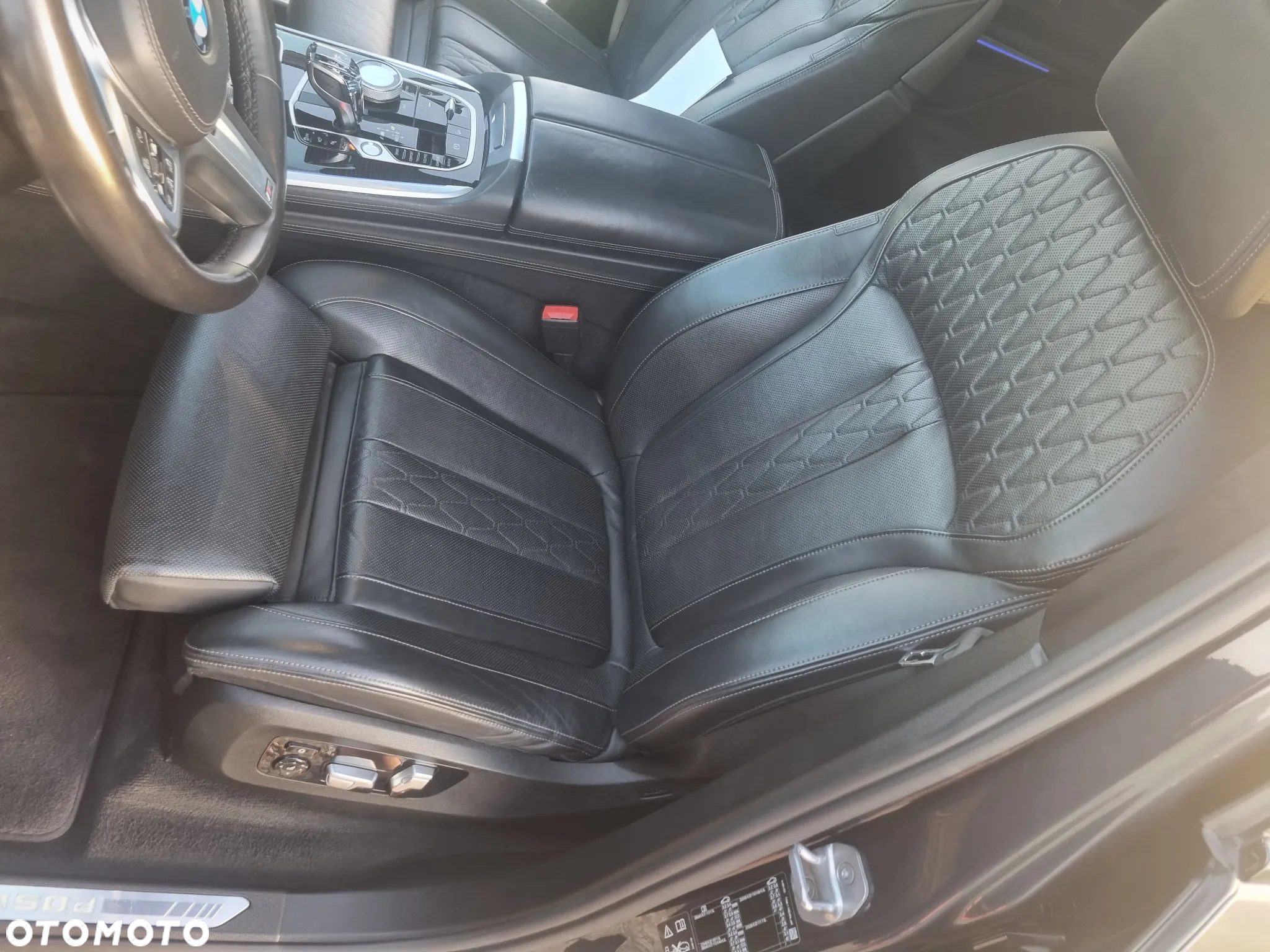 BMW X7 M50d sport - 8