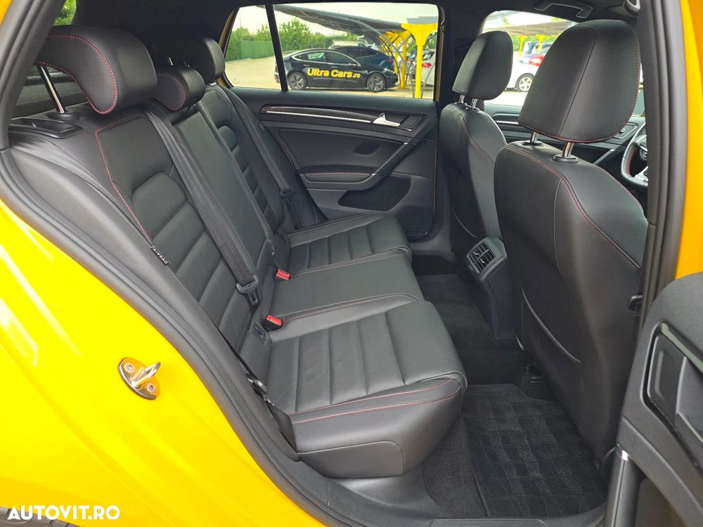 Volkswagen Golf GTI Performance BlueMotion Technology DSG - 14