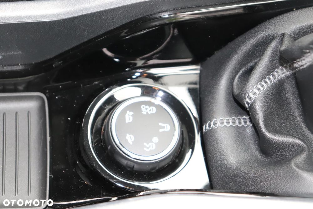 Peugeot 2008 PureTech 110 Stop&Start Style - 37