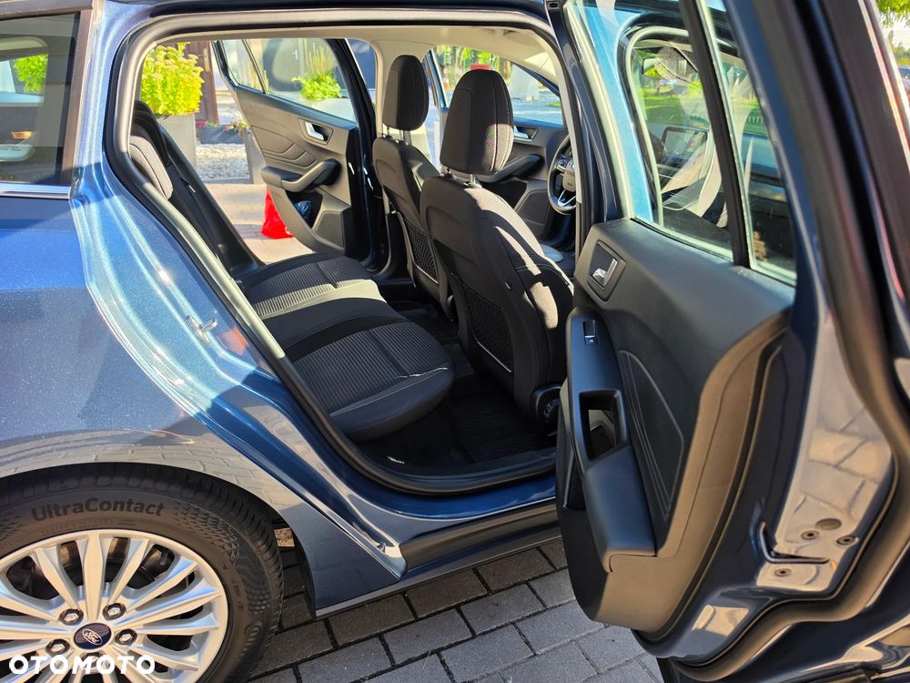 Ford Focus 1.0 EcoBoost Titanium - 9