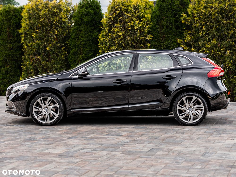 Volvo V40 D3 Geartronic R Design - 6