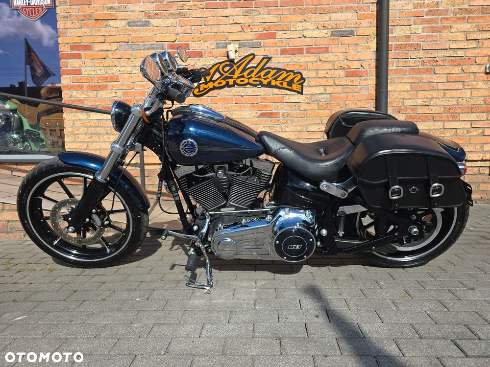 Harley-Davidson FXSB Breakout - 15