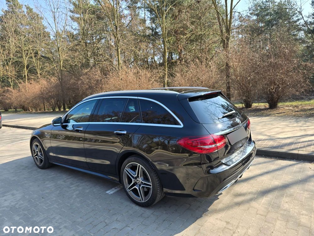 Mercedes-Benz Klasa C 220 d 4MATIC 9G-TRONIC - 9