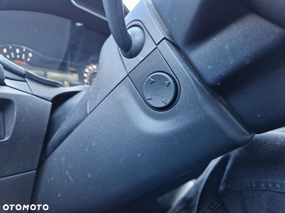 Ford Mondeo 2.0 EcoBlue Titanium - 26