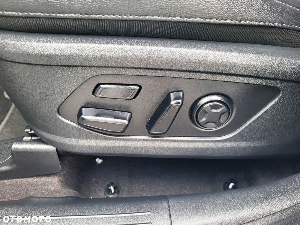 Kia Sorento 1.6 T-GDI HEV Prestige Line 7os - 16