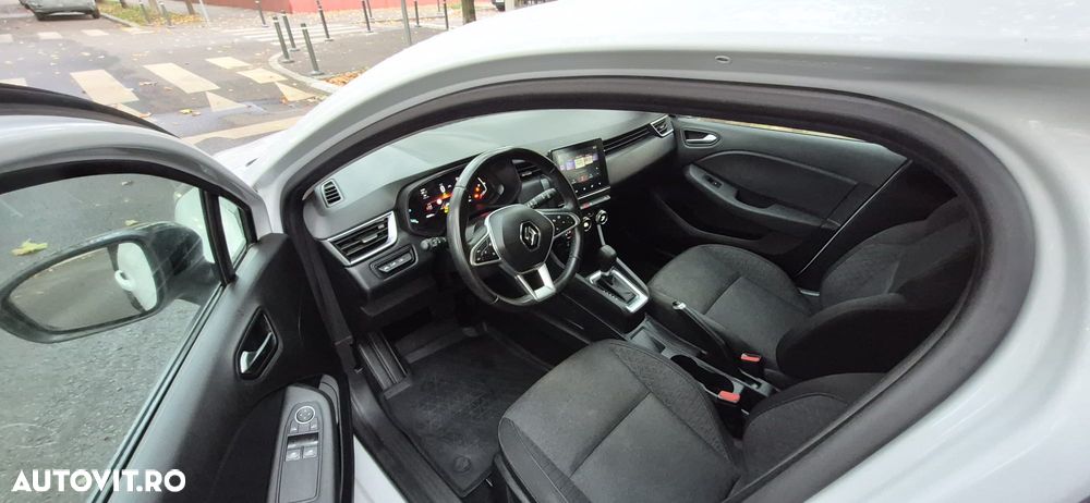 Renault Clio 2023 photo 5
