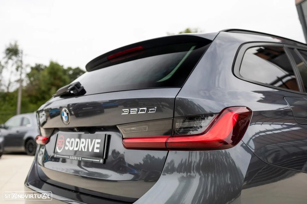 BMW 320 d Line Sport Auto - 41