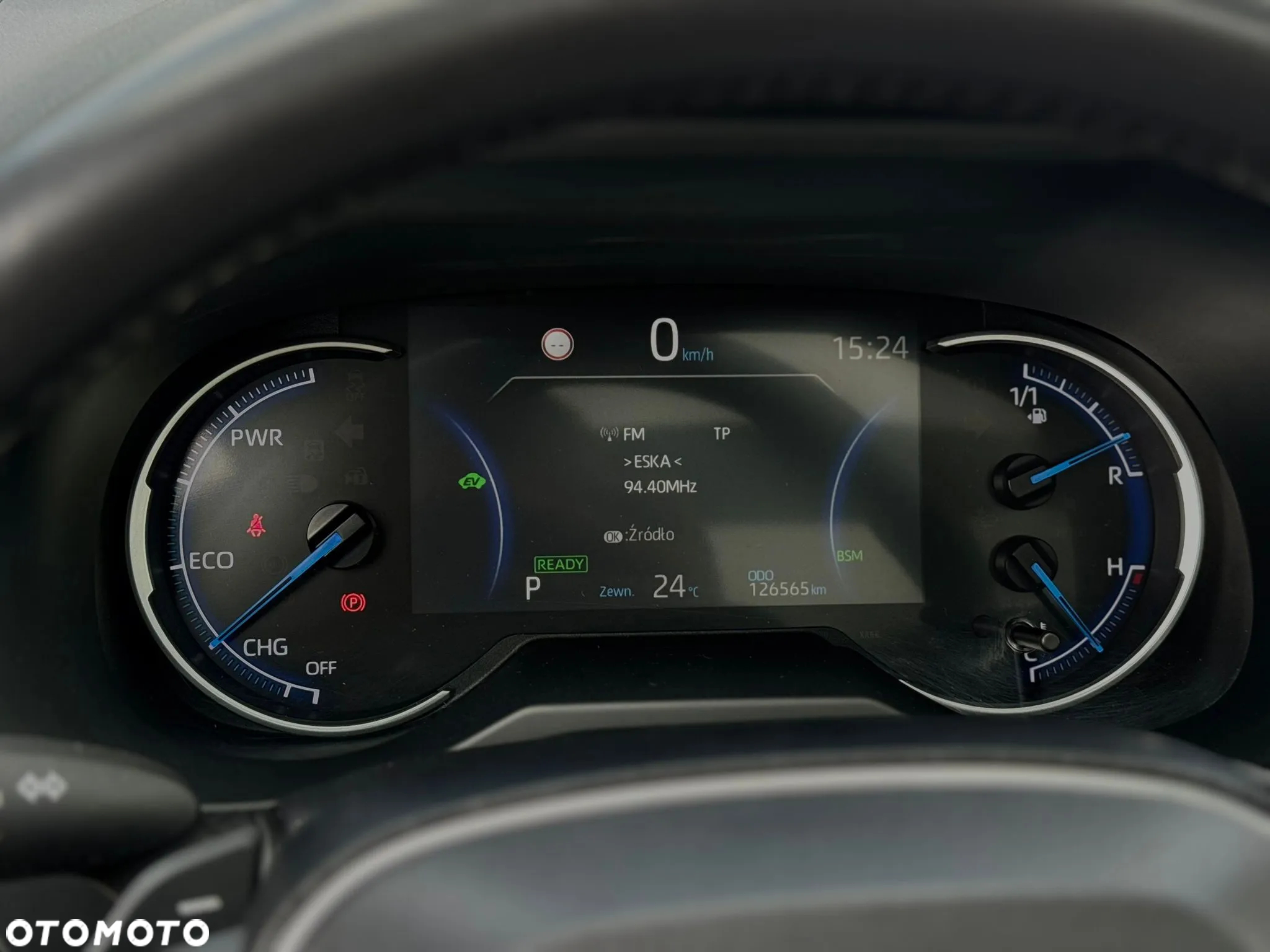 Toyota RAV4 2.5 Hybrid Executive 4x4 - 29