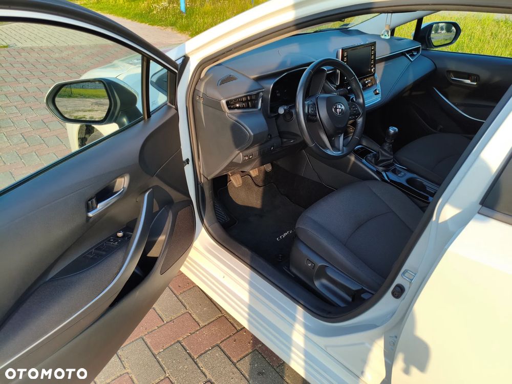 Toyota Corolla 1.6 Comfort - 11