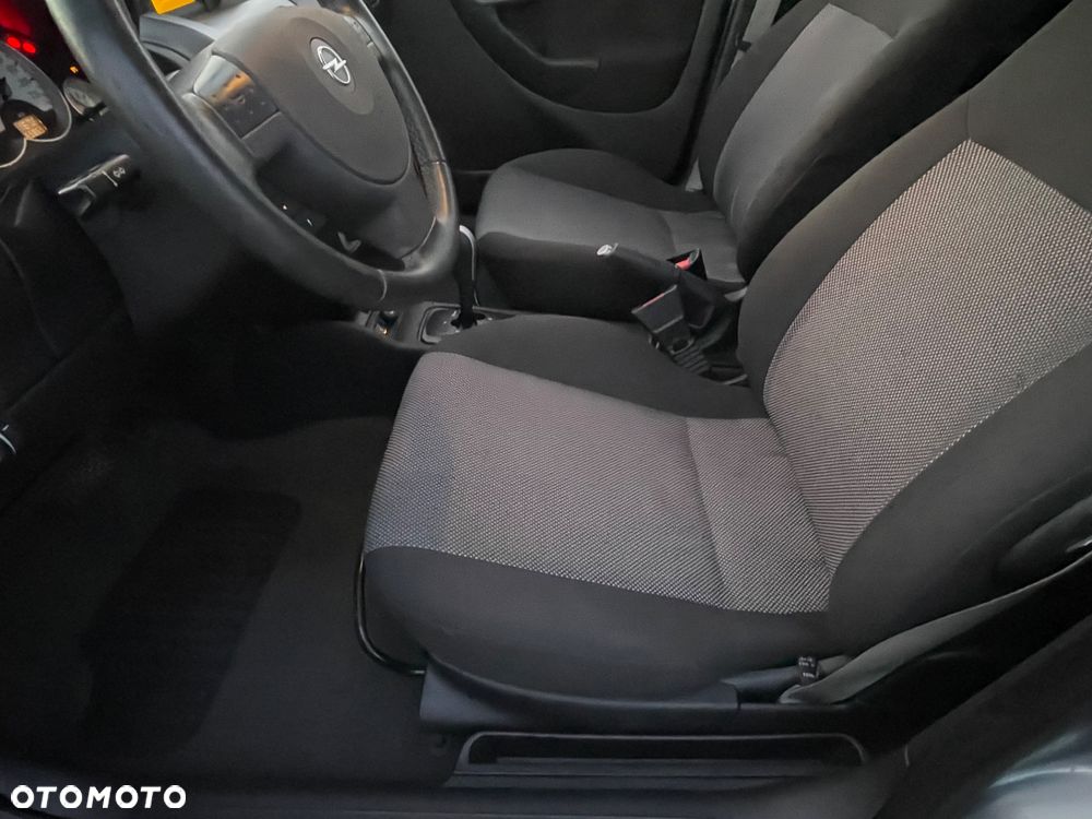 Opel Corsa 1.2 16V Cosmo EasyTronic - 24
