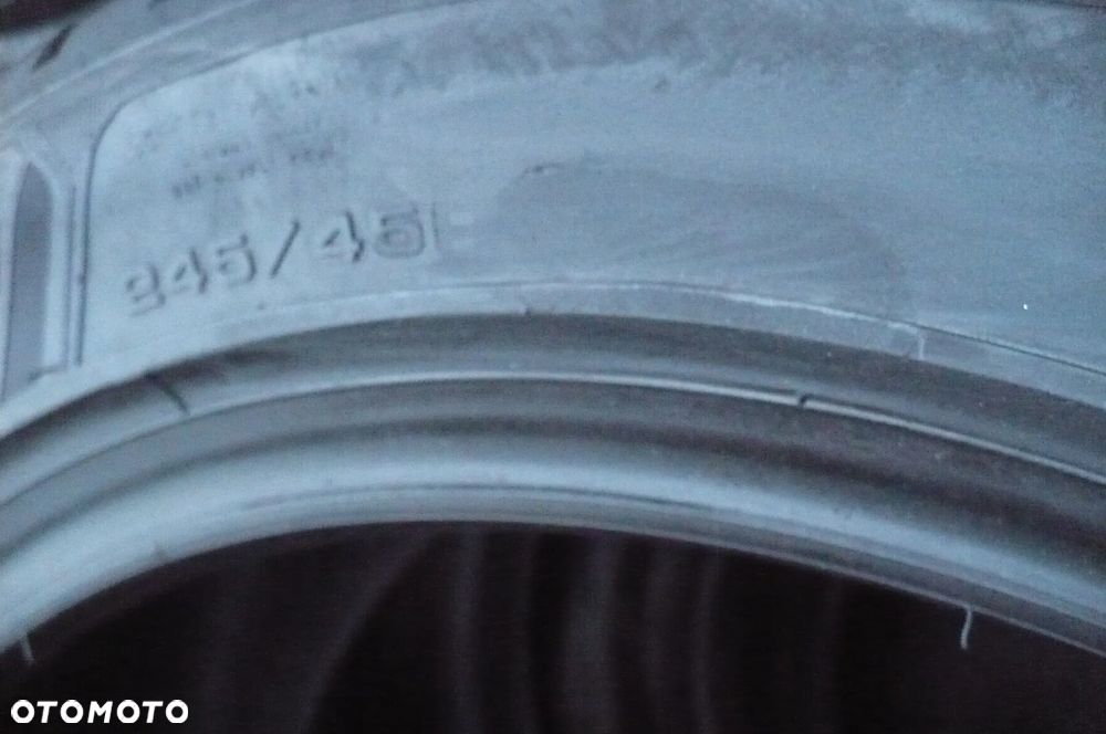 GOODYEAR Ultra Grip Performance+ 245/45R18 6,3mm 2021 - 5