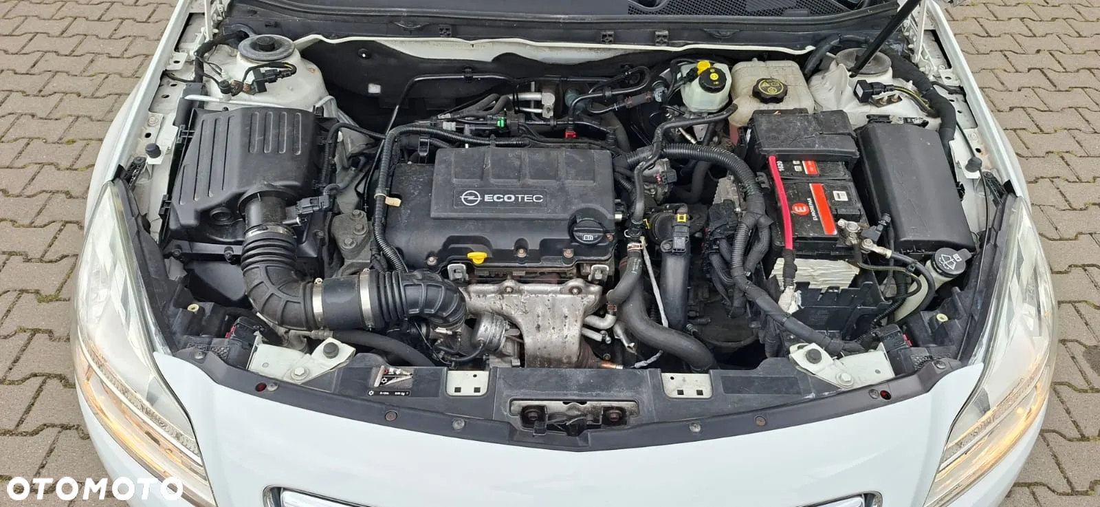 Opel Insignia 1.4 T Cosmo S&S - 28