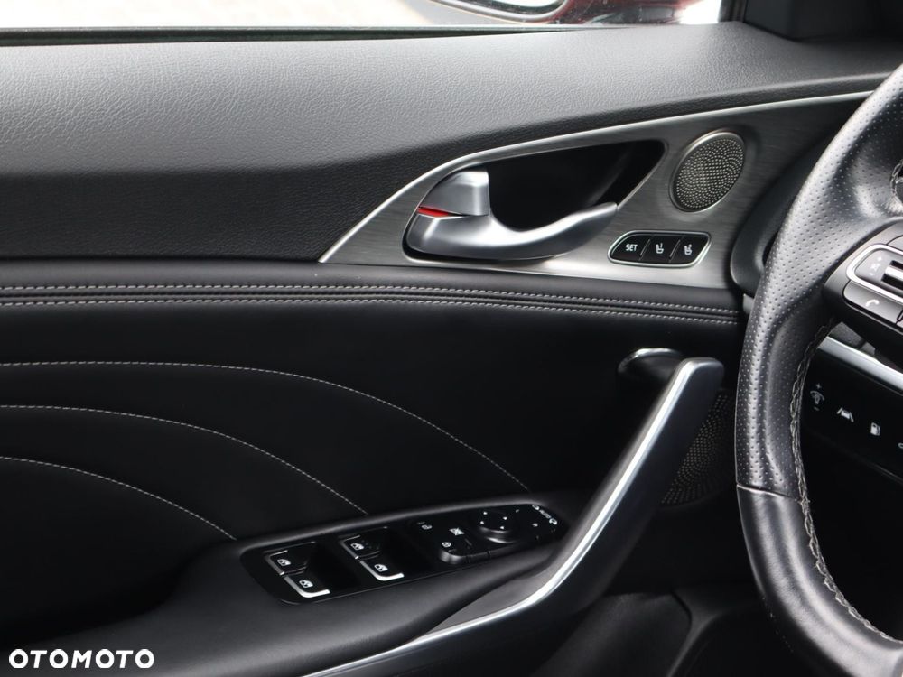 Kia Stinger 3.3 T-GDI V6 GT Prestige Line AWD - 17