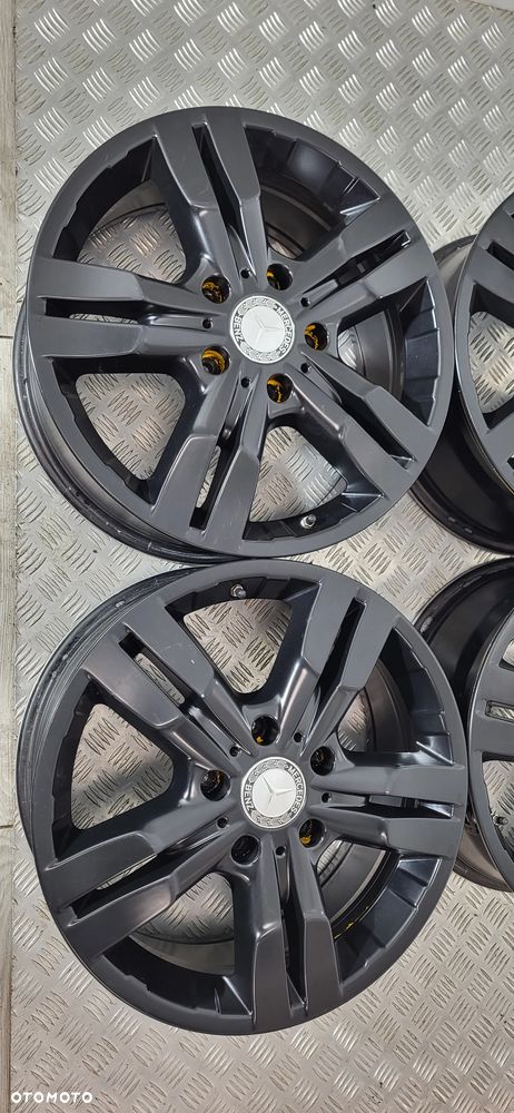 Mercedes G Klasa W463 4x Felgi Aluminiowe 18 5x130 - 2