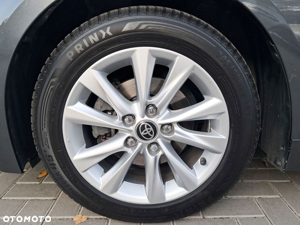 Toyota Corolla 1.8 Hybrid Comfort - 26